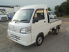 It is a picture of the white daihatsu hijet jumbo in 2009,Sub Photo 1 Stock No.Y034656