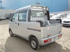 It is a picture of the silver daihatsu hijet deck van in 2010,Sub Photo 3 Stock No.Y034661