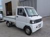 It is a picture of the white mitsubishi minicab  truck in 2000,Sub Photo 0 Stock No.Y034741