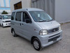 It is a picture of the silver daihatsu hijet passenger van in 2002,Sub Photo 0 Stock No.Y034800
