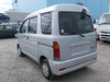 It is a picture of the silver daihatsu hijet passenger van in 2002,Sub Photo 3 Stock No.Y034800