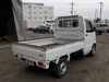 It is a picture of the white suzuki carry truck in 2006,Sub Photo 2 Stock No.Y034867
