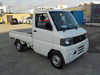 It is a picture of the white mitsubishi minicab  truck in 2001,Sub Photo 0 Stock No.Y035001