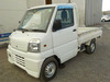 It is a picture of the white mitsubishi minicab truck in 2000,Sub Photo 1 Stock No.Y035285