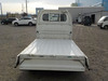 It is a picture of the white suzuki carry truck in 2005,Sub Photo 4 Stock No.Y035286