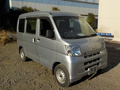 It is a picture of the silver daihatsu hijet passenger van in 2015,First Photo Stock No.Y035421