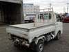 It is a picture of the white daihatsu hijet scissors dump in 2005,Sub Photo 3 Stock No.Y035515