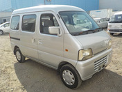 It is a picture of the silver suzuki every passenger van in 2004,First Photo Stock No.Y035526