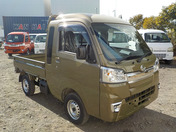 It is a picture of the khaki daihatsu hijet jumbo in 2021,First Photo Stock No.Y035614