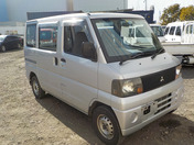 It is a picture of the silver mitsubishi minicab passenger van in 2003,First Photo Stock No.Y035765