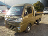 It is a picture of the khaki daihatsu hijet truck in 2020,Sub Photo 1 Stock No.Y035812