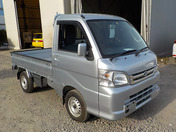 It is a picture of the silver daihatsu hijet truck in 2013,First Photo Stock No.Y036280