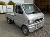 It is a picture of the silver suzuki carry truck in 2001,Sub Photo 0 Stock No.Y036830