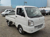 It is a picture of the white suzuki carry truck in 2020,First Photo Stock No.Y036989