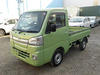 It is a picture of the green daihatsu hijet truck in 2017,Sub Photo 1 Stock No.Y037156
