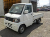 It is a picture of the white mitsubishi minicab truck in 2003,Sub Photo 1 Stock No.Y037282