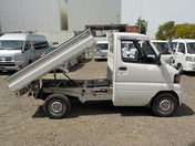 It is a picture of the white mitsubishi minicab dump in 2010,First Photo Stock No.Y037478