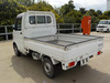 It is a picture of the white suzuki carry truck in 2005,Sub Photo 3 Stock No.Y038207