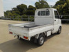 It is a picture of the white mitsubishi minicab truck in 2004,Sub Photo 2 Stock No.Y038326