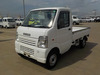 It is a picture of the white suzuki carry  truck in 2002,Sub Photo 1 Stock No.Y038329