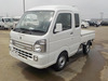 It is a picture of the white suzuki carry  jumbo in 2020,Sub Photo 1 Stock No.Y038548