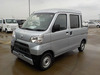 It is a picture of the silver daihatsu hijet deck van in 2019,Sub Photo 1 Stock No.Y038586