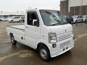 It is a picture of the white suzuki carry truck in 2013,First Photo Stock No.Y038754