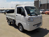 It is a picture of the white daihatsu hijet dump in 2019,Sub Photo 2 Stock No.Y039157