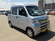 It is a picture of the silver daihatsu hijet deck van in 2017,First Photo Stock No.Y039162