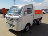 It is a picture of the white daihatsu hijet dump in 2020,Sub Photo 3 Stock No.Y039491