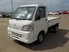 It is a picture of the white daihatsu hijet dump in 2011,Sub Photo 3 Stock No.Y039492
