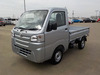 It is a picture of the silver daihatsu hijet dump in 2021,Sub Photo 3 Stock No.Y039782