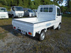 It is a picture of the white suzuki carry truck in 2005,Sub Photo 4 Stock No.Y039864