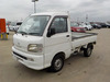 It is a picture of the white daihatsu hijet truck in 2001,Sub Photo 1 Stock No.Y039880