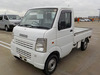 It is a picture of the white suzuki carry truck in 2004,Sub Photo 1 Stock No.Y039971