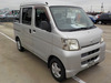 It is a picture of the silver daihatsu hijet deck van in 2005,Sub Photo 0 Stock No.Y040091