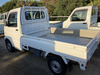 It is a picture of the white suzuki carry truck in 2006,Sub Photo 2 Stock No.Y040225