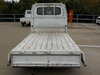 It is a picture of the white suzuki carry truck in 2003,Sub Photo 3 Stock No.Y040285