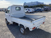 It is a picture of the white suzuki carry truck in 2001,Sub Photo 2 Stock No.Y040313