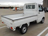 It is a picture of the white suzuki carry truck in 2011,Sub Photo 4 Stock No.Y040318