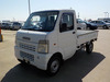 It is a picture of the white suzuki carry truck in 2003,Sub Photo 1 Stock No.Y040358