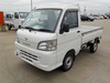 It is a picture of the white daihatsu hijet dump in 2013,Sub Photo 2 Stock No.Y040442