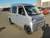 It is a picture of the silver daihatsu hijet deck van in 2006,First Photo Stock No.Y040604