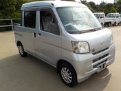 It is a picture of the silver daihatsu hijet deck van in 2009,First Photo Stock No.Y040775