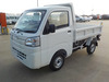 It is a picture of the white daihatsu hijet dump in 2021,Sub Photo 2 Stock No.Y041084