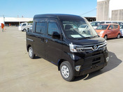 It is a picture of the black daihatsu hijet deck van in 2021,First Photo Stock No.Y041152