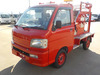 It is a picture of the red daihatsu hijet fire truck in 2003,Sub Photo 1 Stock No.Y042095