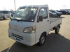 It is a picture of the white daihatsu hijet truck in 2011,Sub Photo 1 Stock No.Y042150