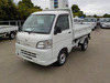 It is a picture of the white daihatsu hijet in 2014,Sub Photo 2 Stock No.Y042671