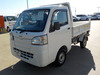 It is a picture of the white daihatsu hijet in 2015,Sub Photo 2 Stock No.Y042997